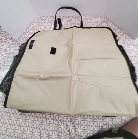 Kate Spade New York Adaira Baby Bag. - Picture 5 of 16